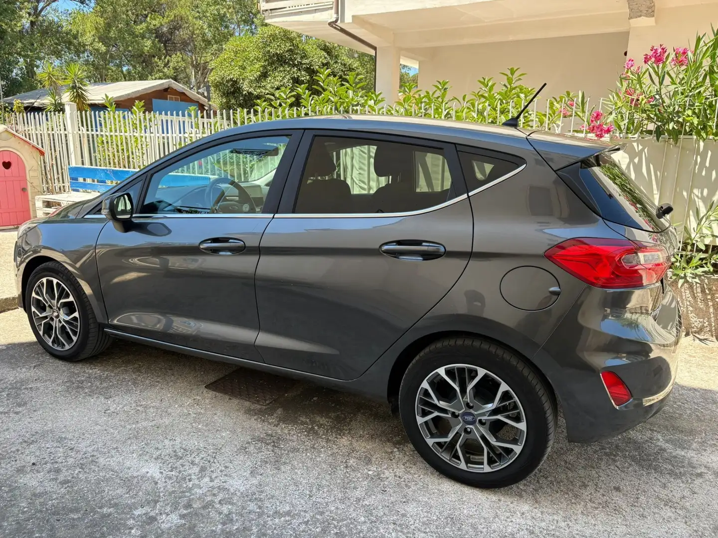 Ford Fiesta 5p 1.5 tdci Titanium 85cv - 2