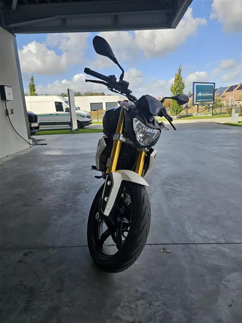 BMW G 310 R 0 Schwarz - 2
