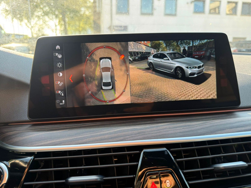 BMW 550 iA xDrive /HUD/LED/Keyless/Night/360 — photo 14