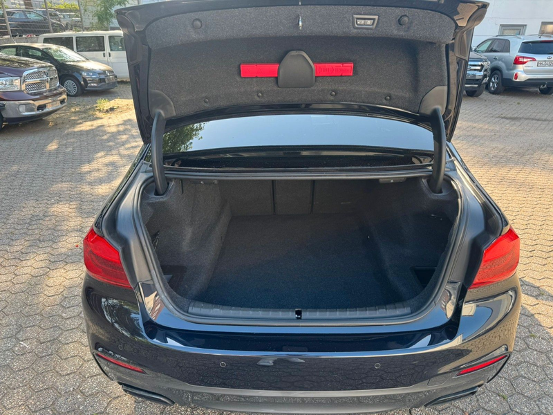 BMW 550 iA xDrive /HUD/LED/Keyless/Night/360 — photo 5