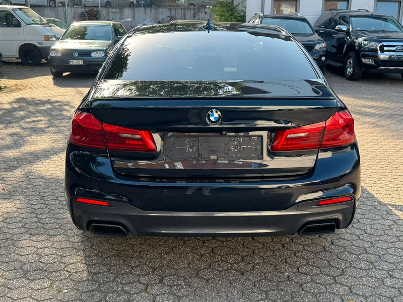 BMW 550 iA xDrive /HUD/LED/Keyless/Night/360 — photo 4