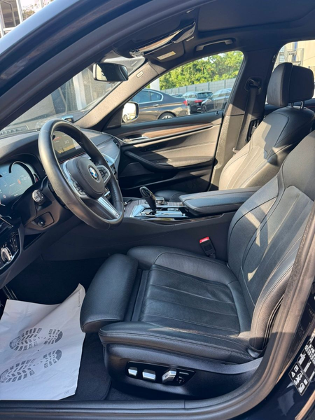 BMW 550 iA xDrive /HUD/LED/Keyless/Night/360 — photo 11