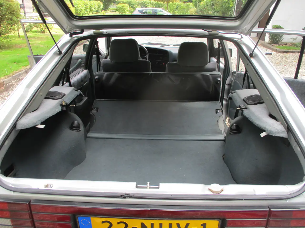 Opel Ascona 1.6 automatic belastingvrij, foto 9