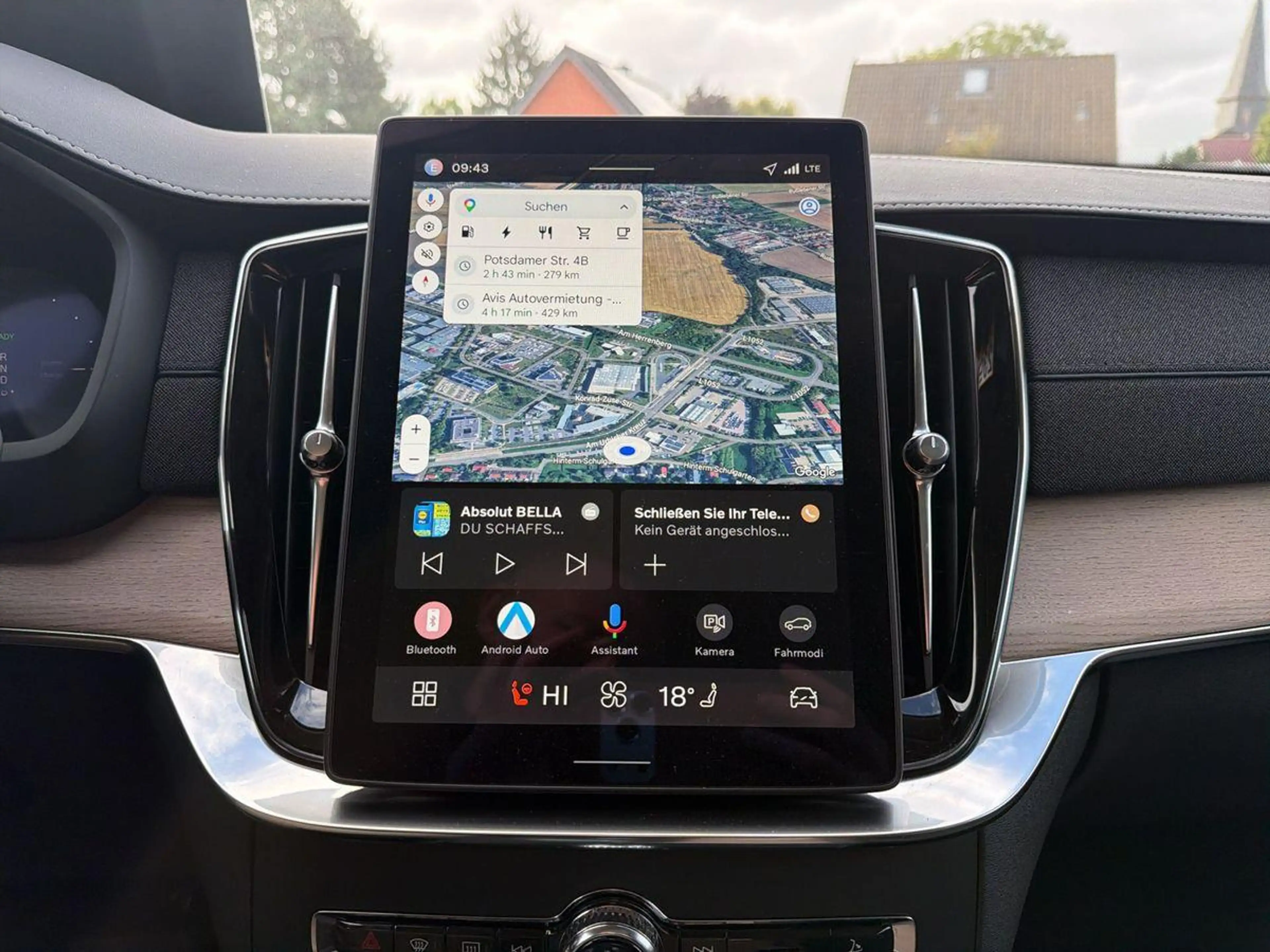 Volvo XC90 T8 AWD Plus Dark Recharge 360° ACC HUD PANO — photo 12
