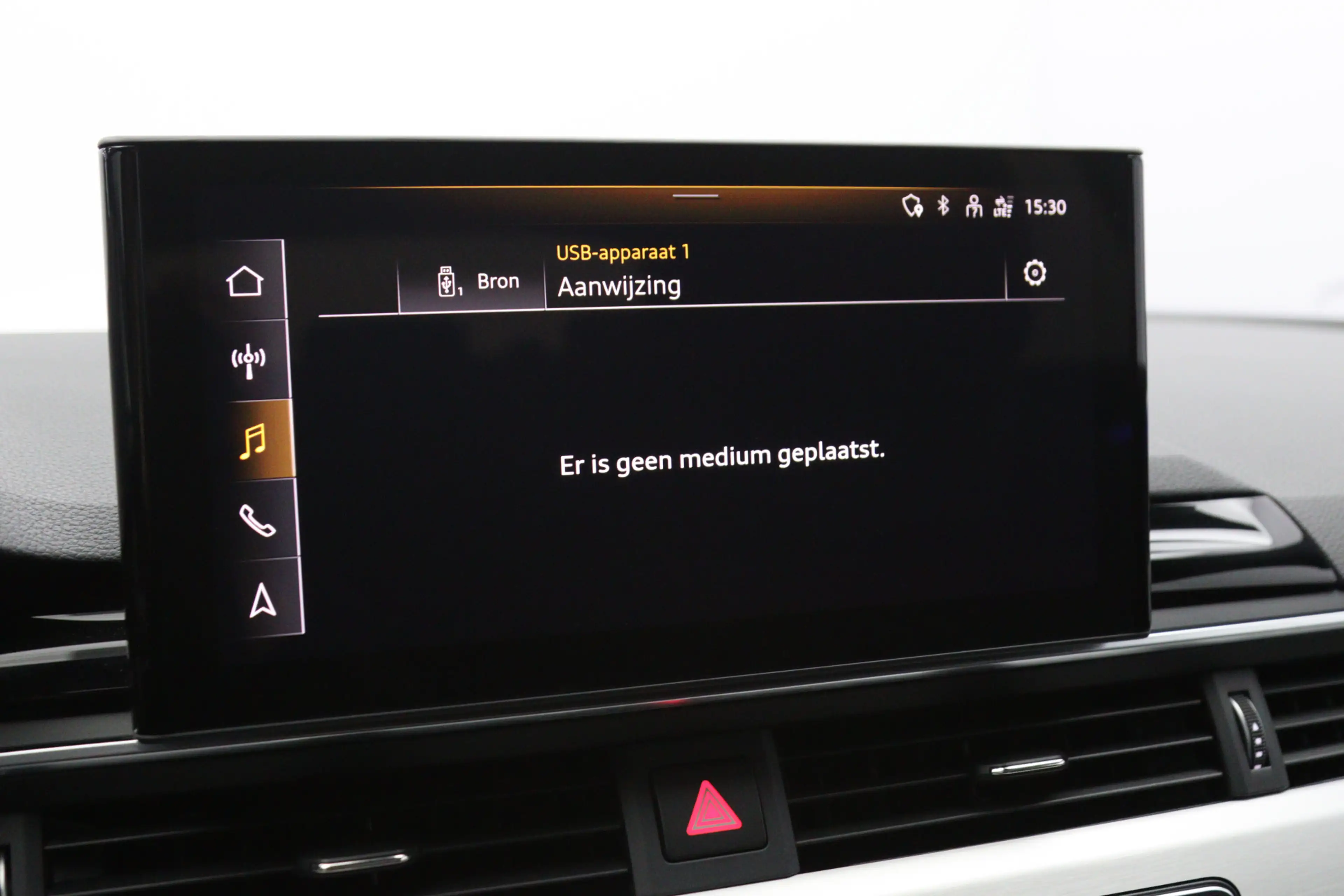 Audi A4 Avant 40 TFSI Quattro S-Line Edition Competition, — photo 38