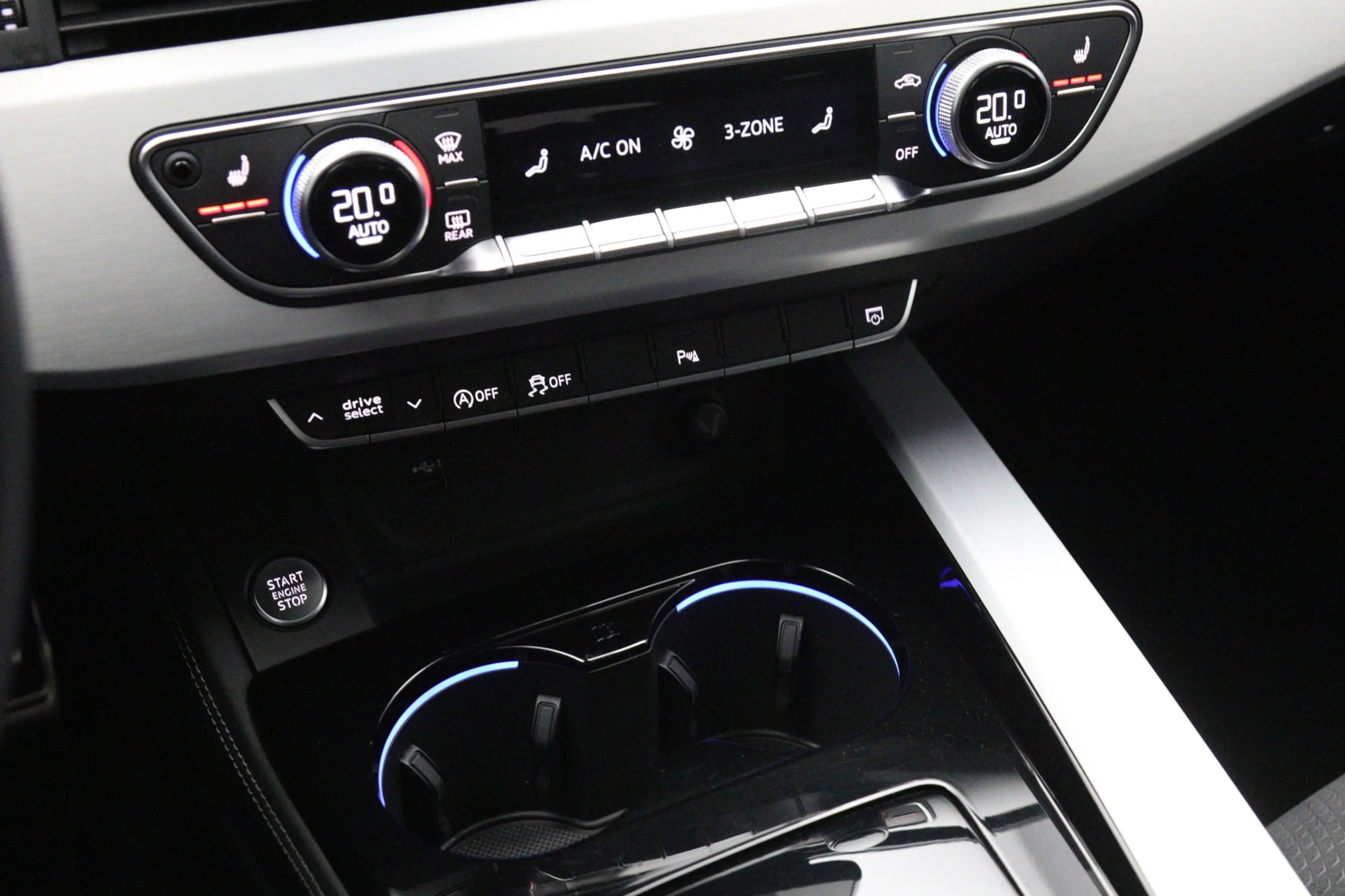 Audi A4 Avant 40 TFSI Quattro S-Line Edition Competition, — photo 26
