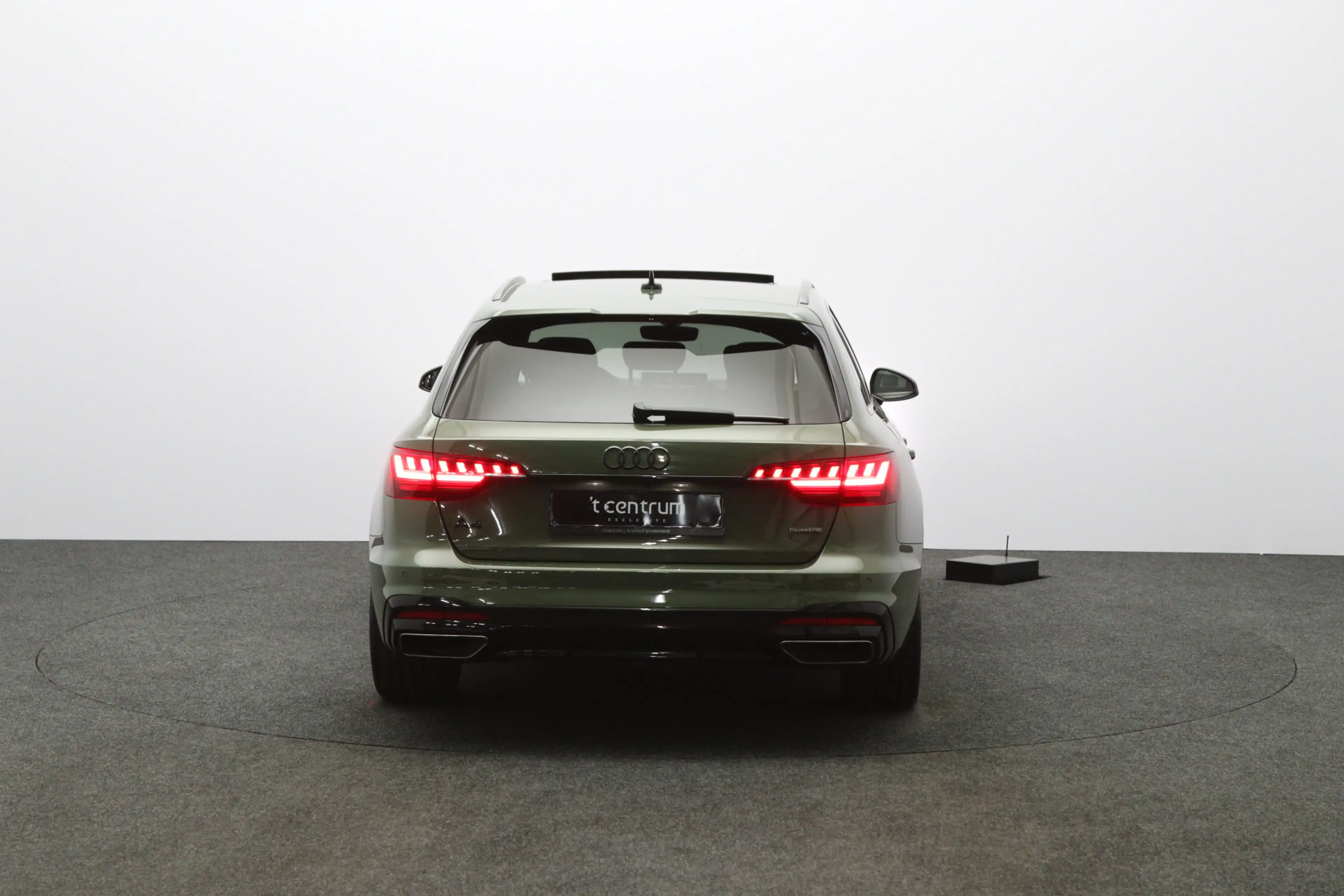 Audi A4 Avant 40 TFSI Quattro S-Line Edition Competition, — photo 11