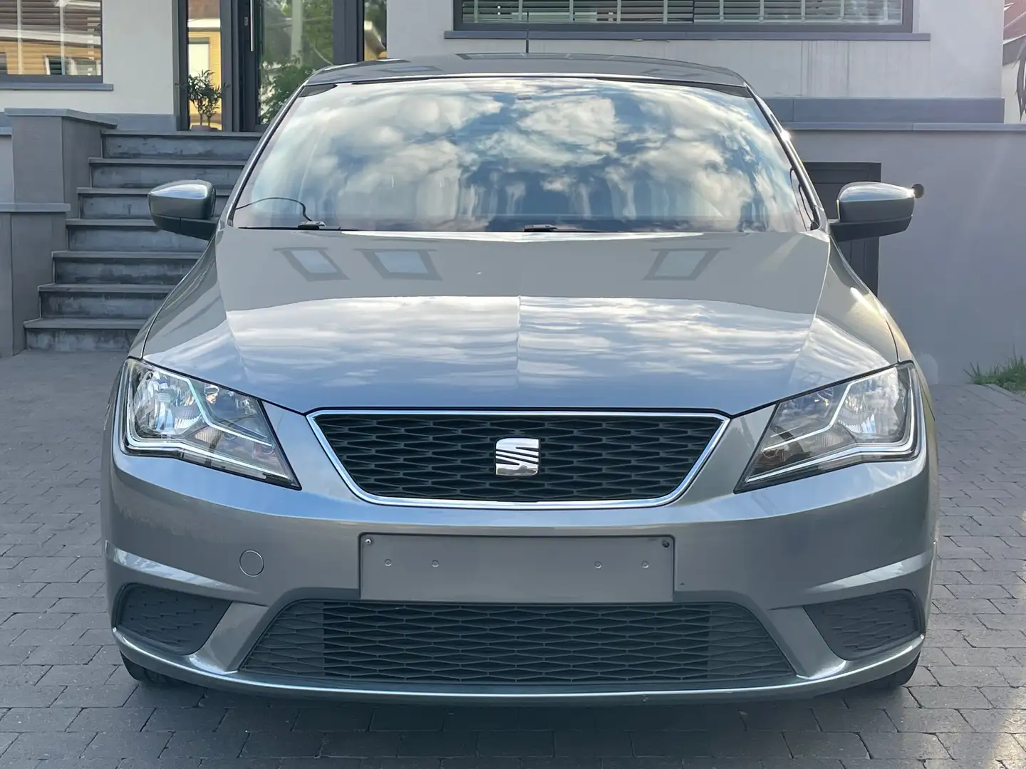 SEAT Toledo 1.9 TDi Bizz Gris - 2