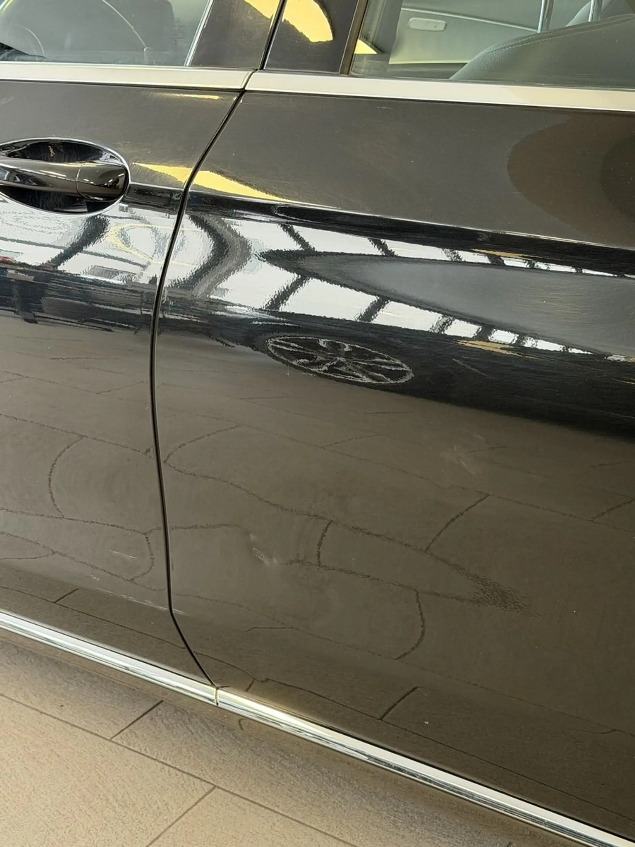 Mercedes-Benz E 350 d AUTOM COMAND KLIMA PANO LEDER PDC KAMERA — photo 3
