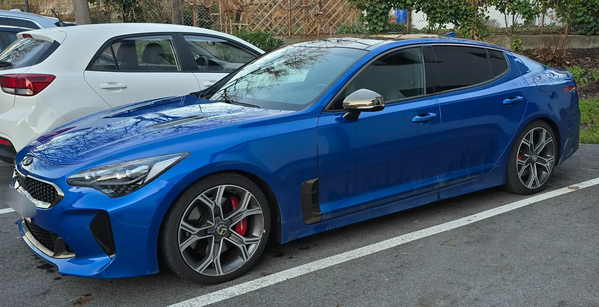 Kia Stinger Stinger 3,3 T-GDI ISG GT AWD Aut. GT Blau - 1