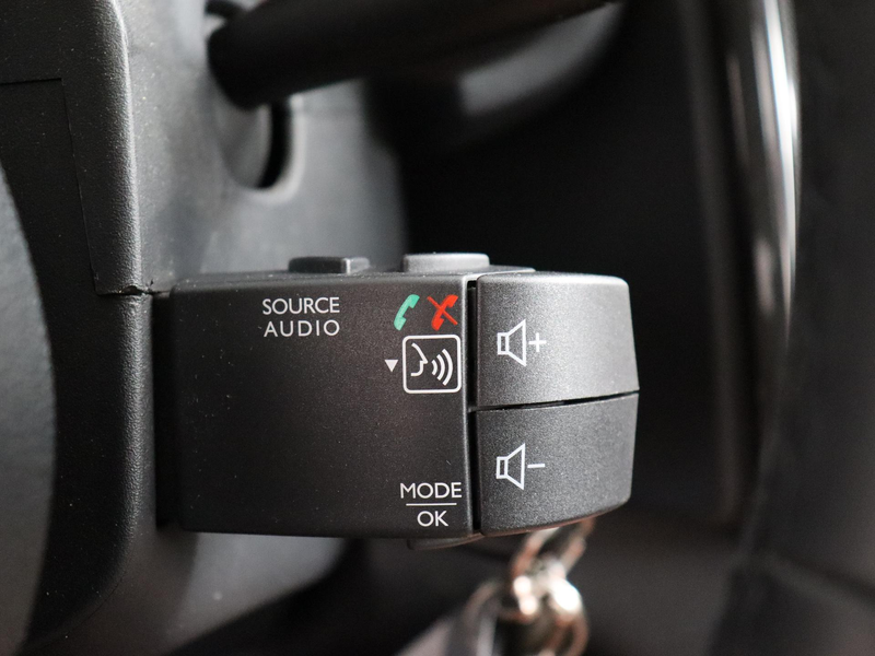 Dacia Sandero 0.9 TCe Bi-Fuel Laureate | Achteruitrijcamera | Cr — photo 21