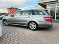 Mercedes-Benz E 350 CDI T 4Matic*NAVI*LEDER*SHZG*BiXENON* Argent - thumbnail 4