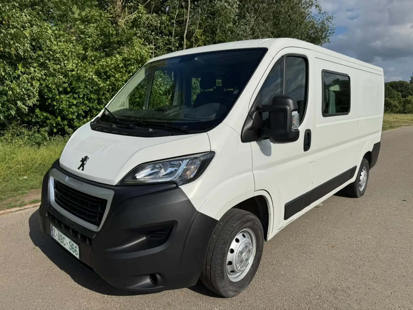 Peugeot Boxer 2.2 BlueHDi  double cabine Blanc - 2