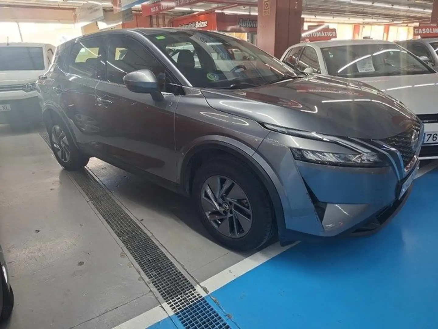 Nissan Qashqai 1.3 DIG-T mHEV 12V Acenta 4x2 Aut. 116kW Gris - 1