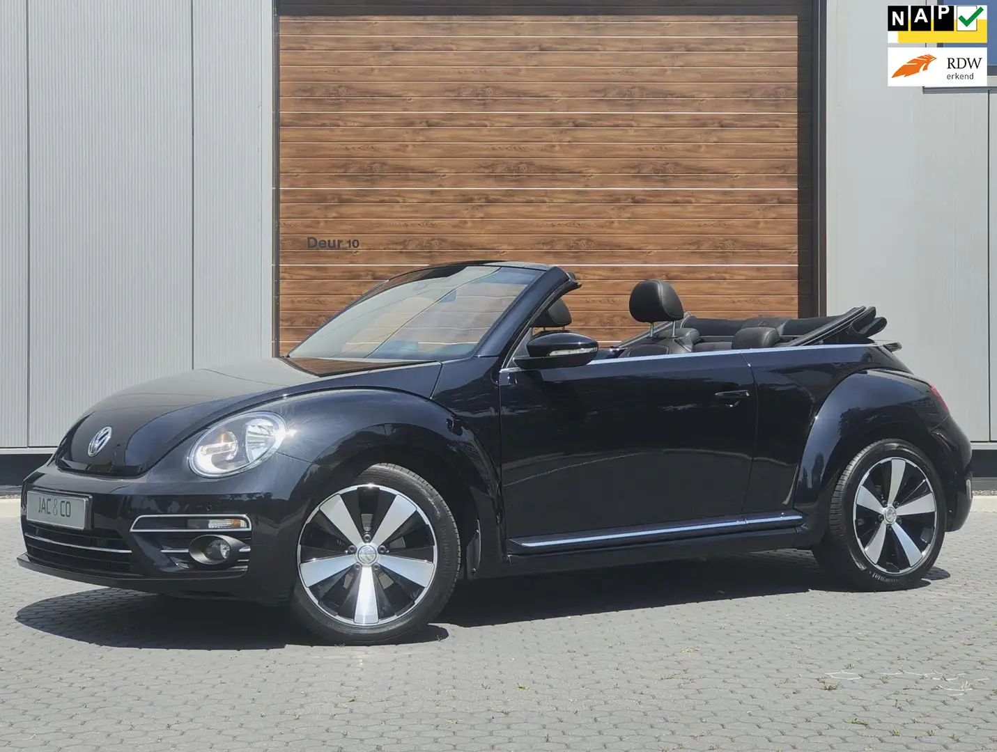 Volkswagen Beetle Cabriolet 1.2 TSI Exclusive Series Noir - 1