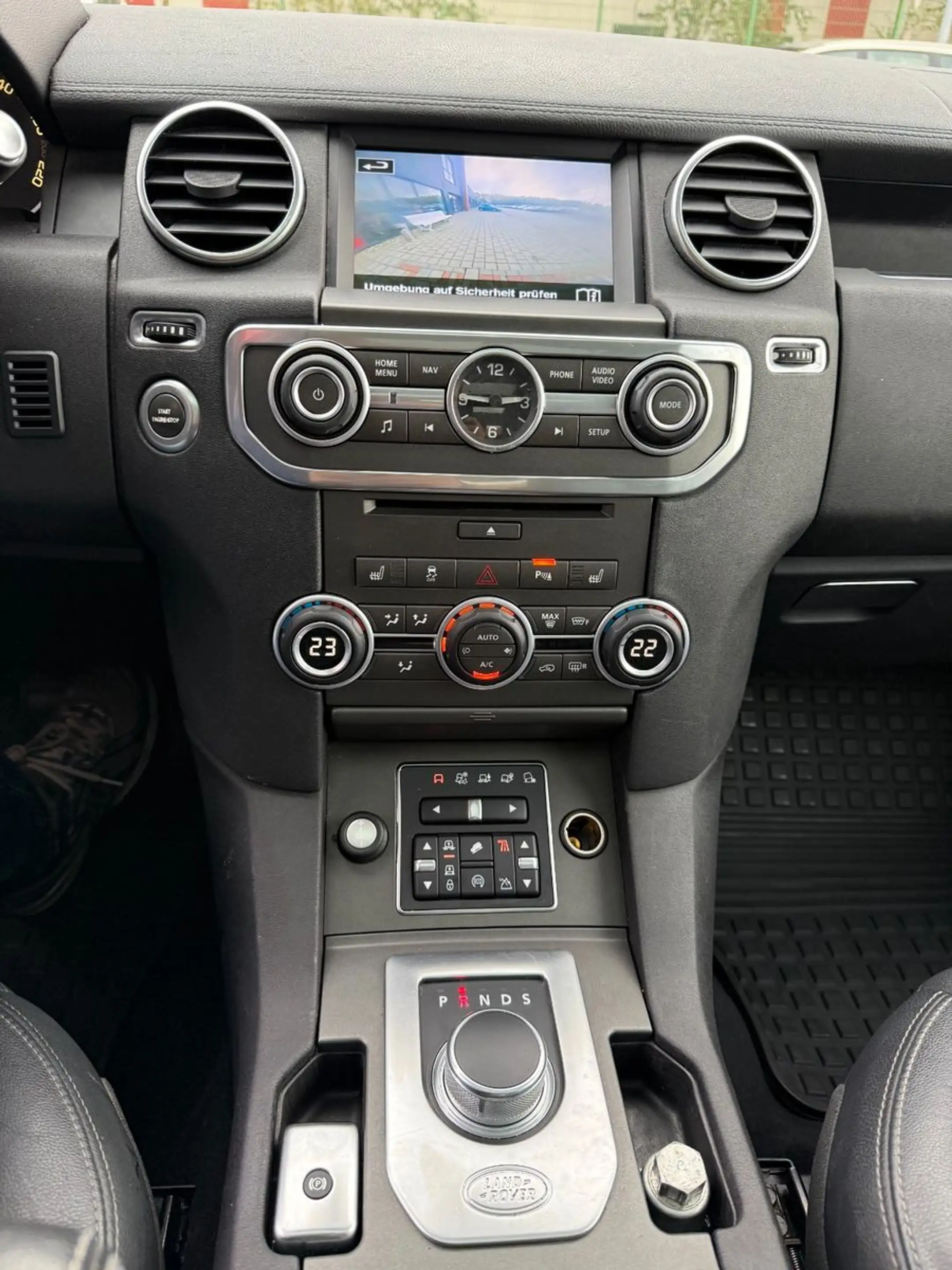 Land Rover Discovery 4 SDV6 HSE(Pano-Dach/7 Sitzer/Leder — photo 7