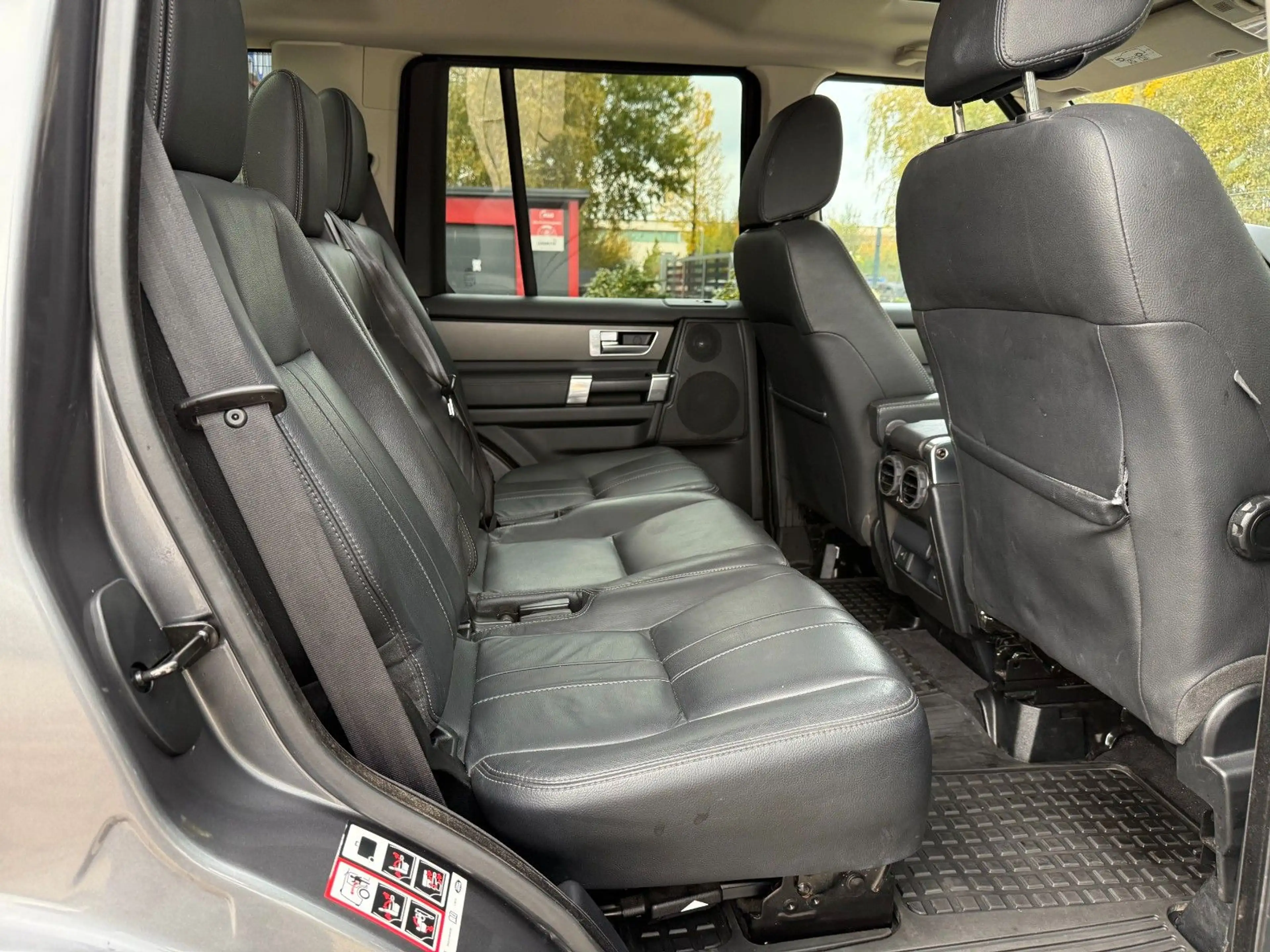 Land Rover Discovery 4 SDV6 HSE(Pano-Dach/7 Sitzer/Leder — photo 12