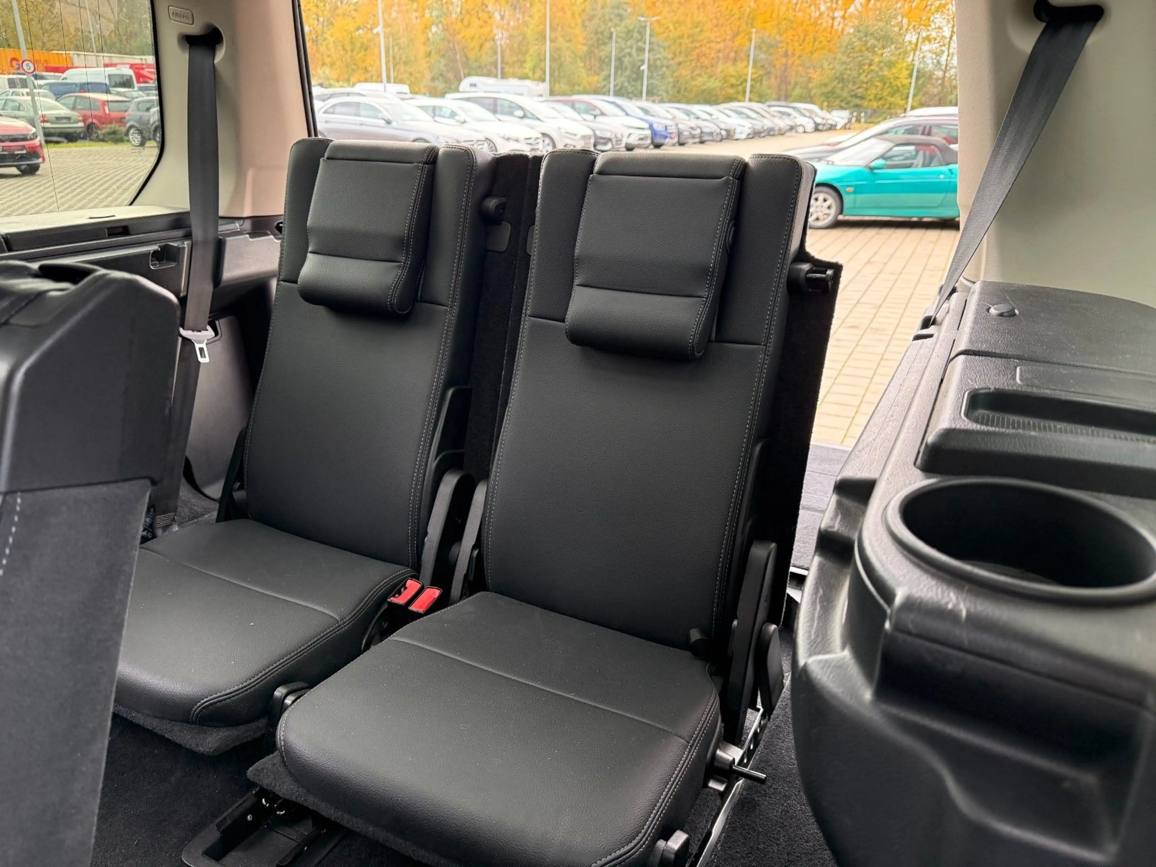 Land Rover Discovery 4 SDV6 HSE(Pano-Dach/7 Sitzer/Leder — photo 13