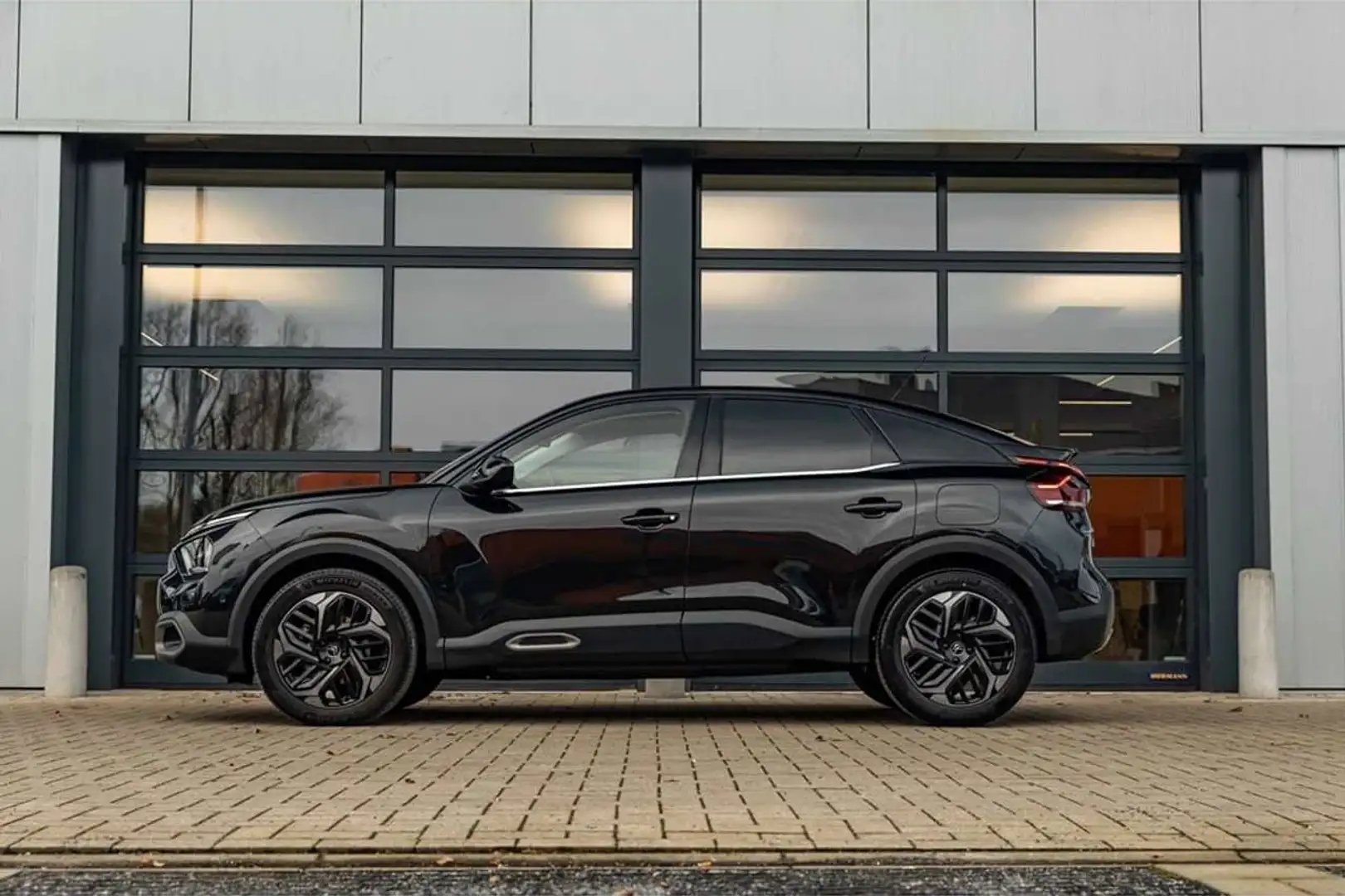 Citroen C4 Automaat | Volledig Leder | Massage | Camera | ... Zwart - 2
