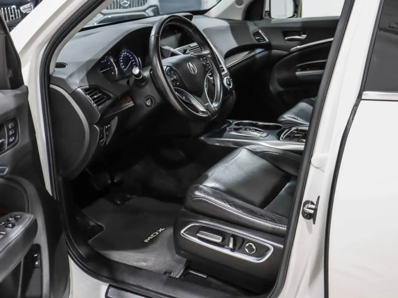 Acura MDX снимка Acura MDX