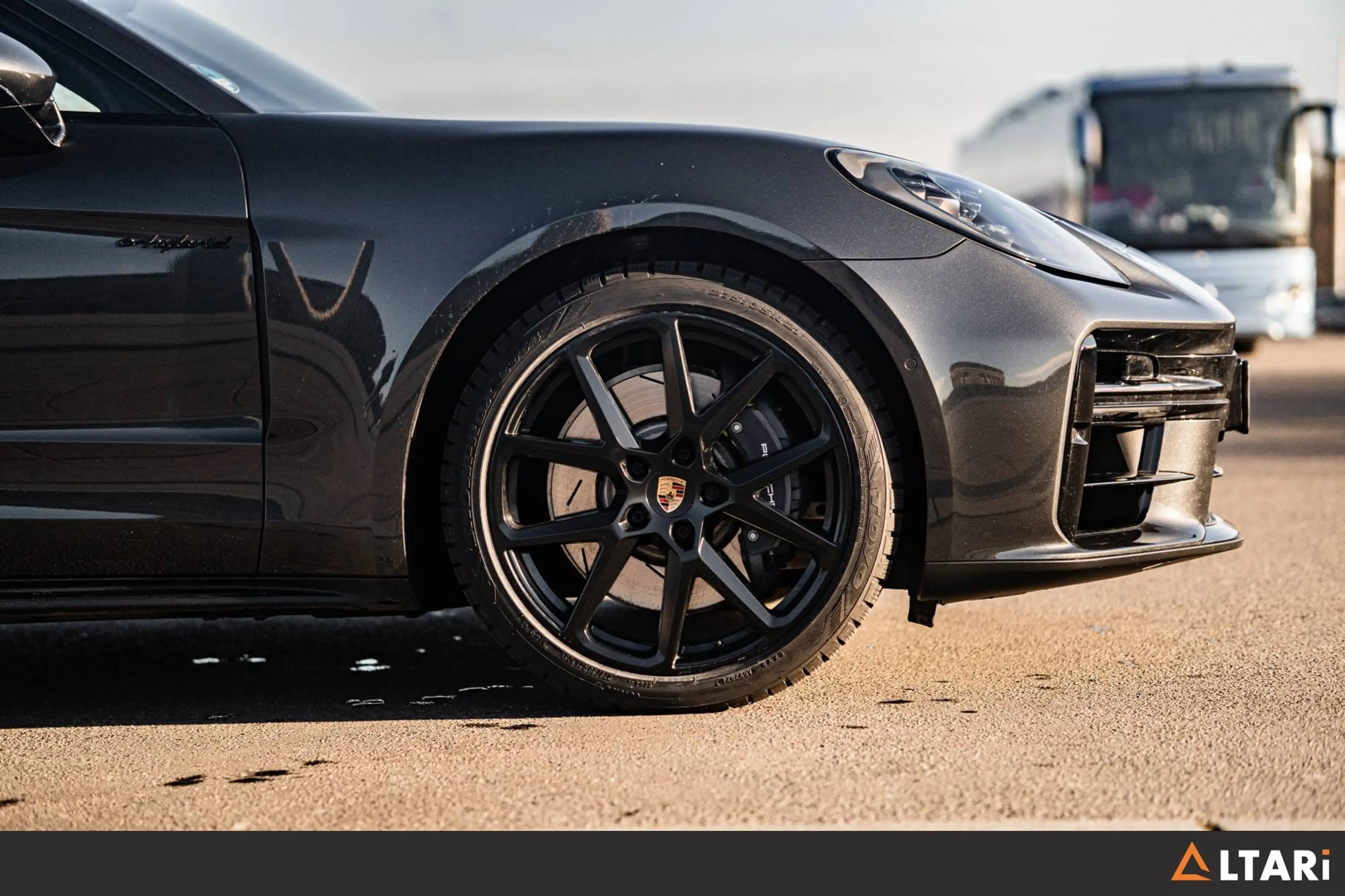 Porsche Panamera 4 E-Hybrid Sportabgas Panorama Sitzbelüftung — photo 5
