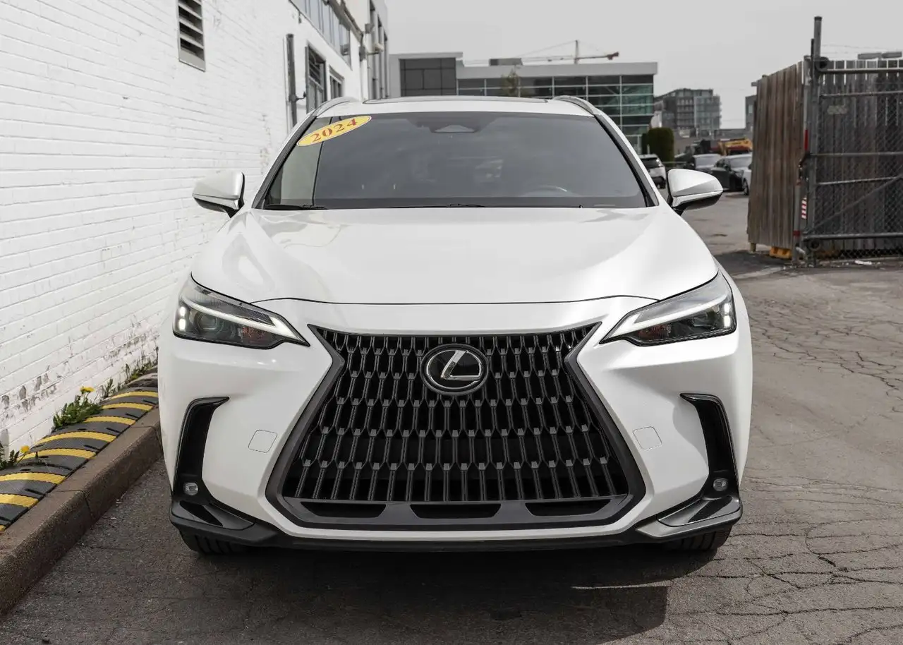 Lexus NX снимка Lexus NX