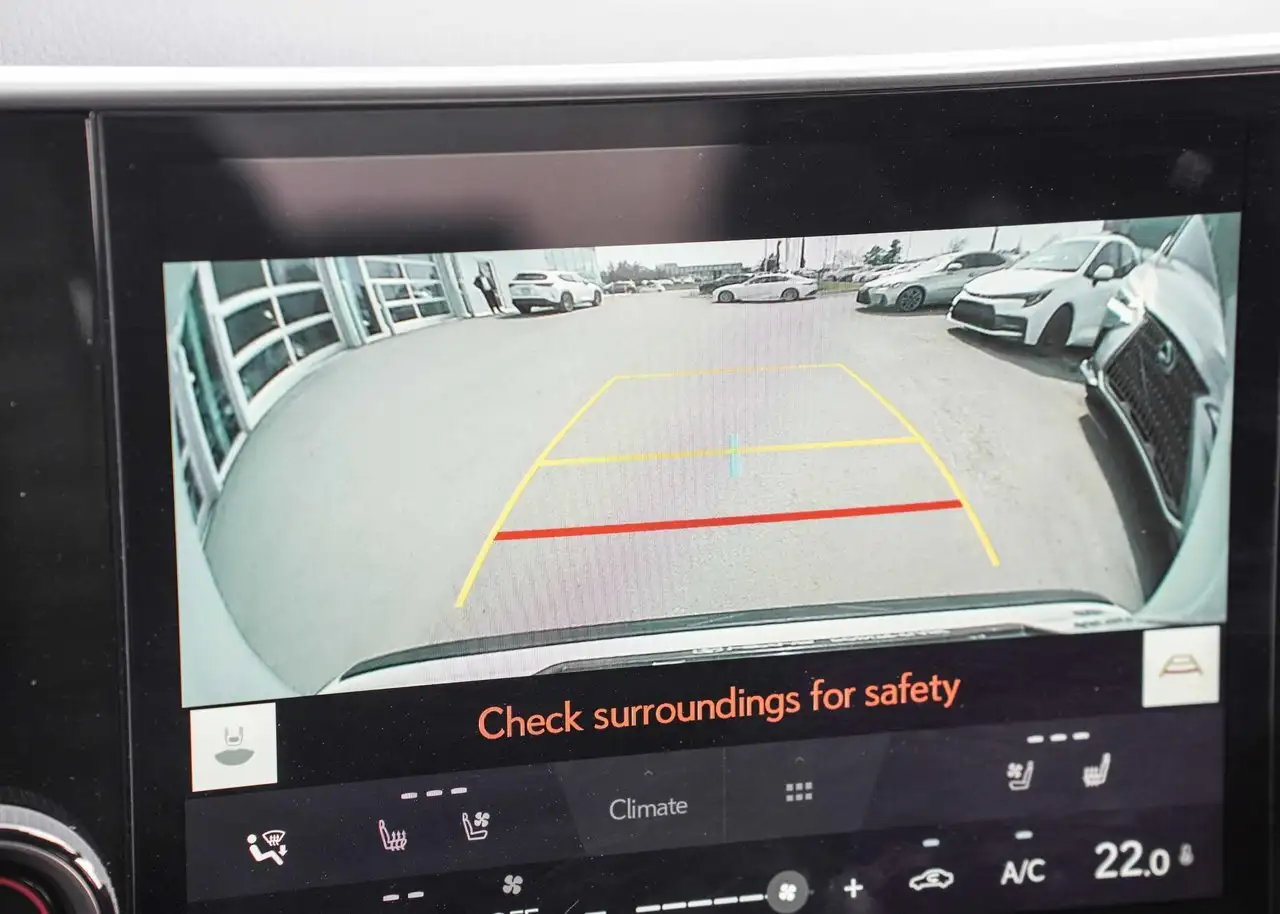 Lexus NX снимка Lexus NX