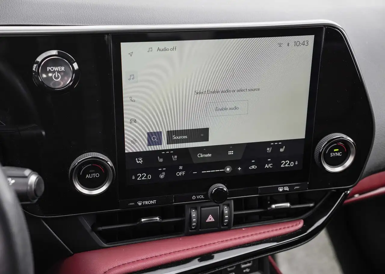 Lexus NX снимка Lexus NX