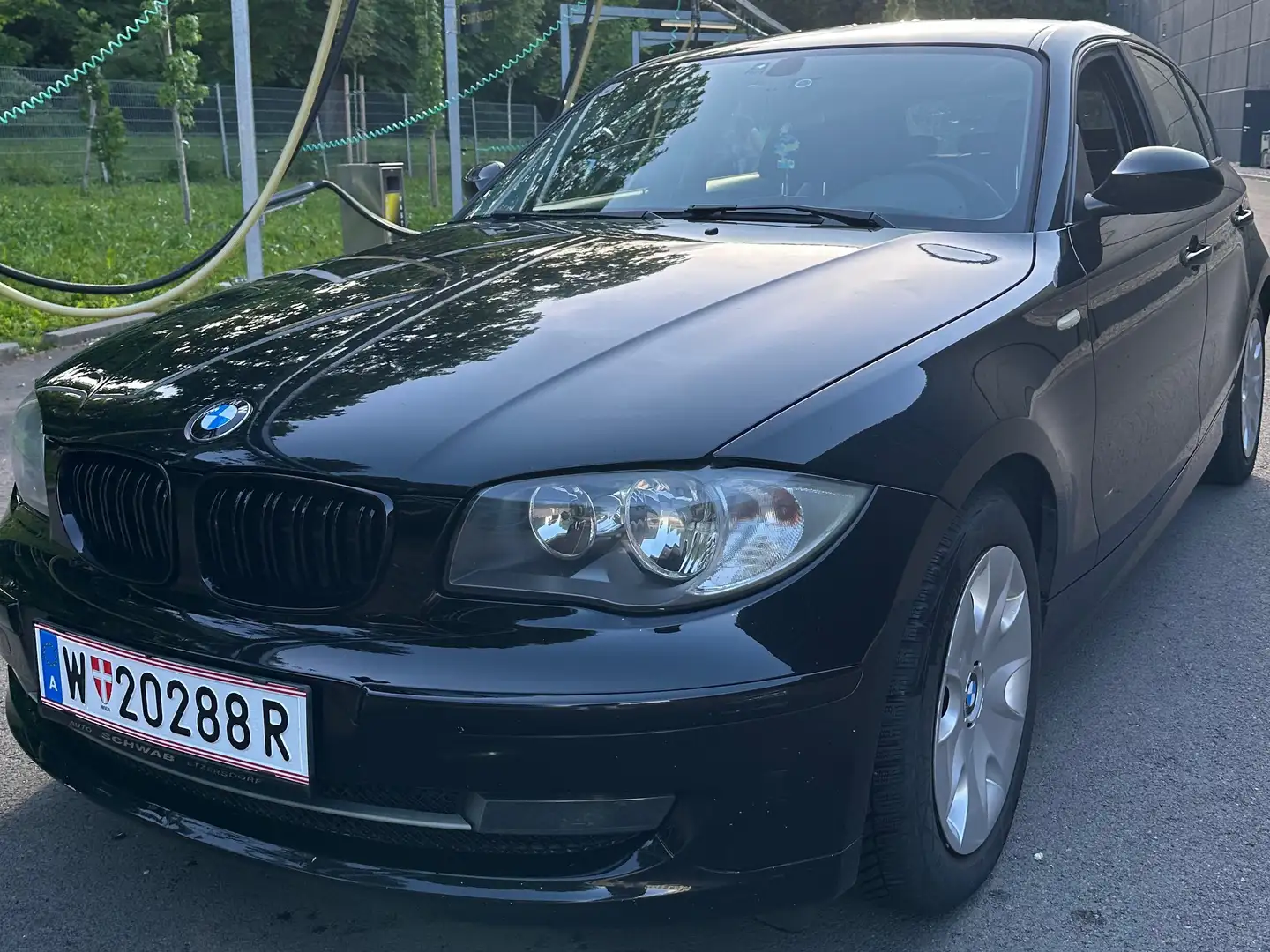 BMW 118 118d Österreich-Paket Österreich-Paket Schwarz - 1