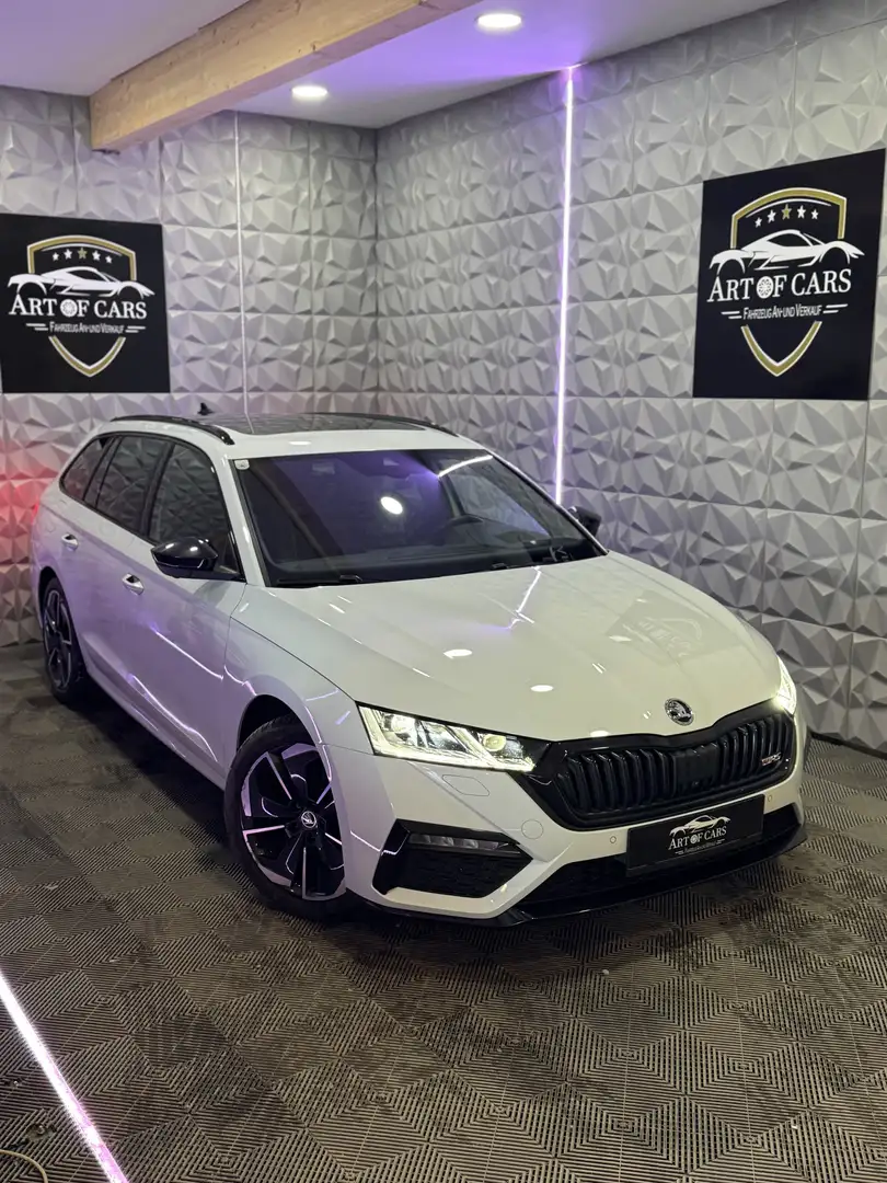 Skoda Octavia RS 4x4/LED/360 Kamera/Head-Up/Ab 431 Euro im Monat Weiß - 1