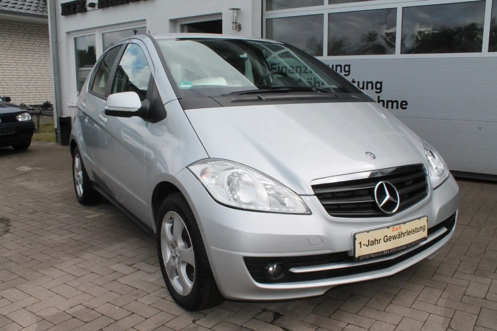 Mercedes-Benz A 150 A -Klasse *TÜV-NEU* Silber - 1