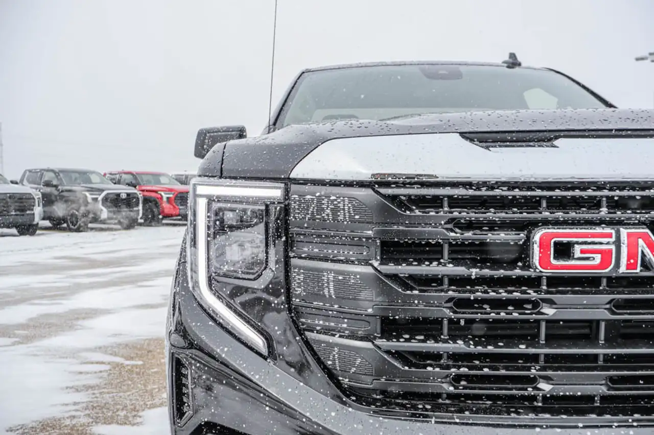 GMC Sierra 1500 снимка GMC Sierra 1500