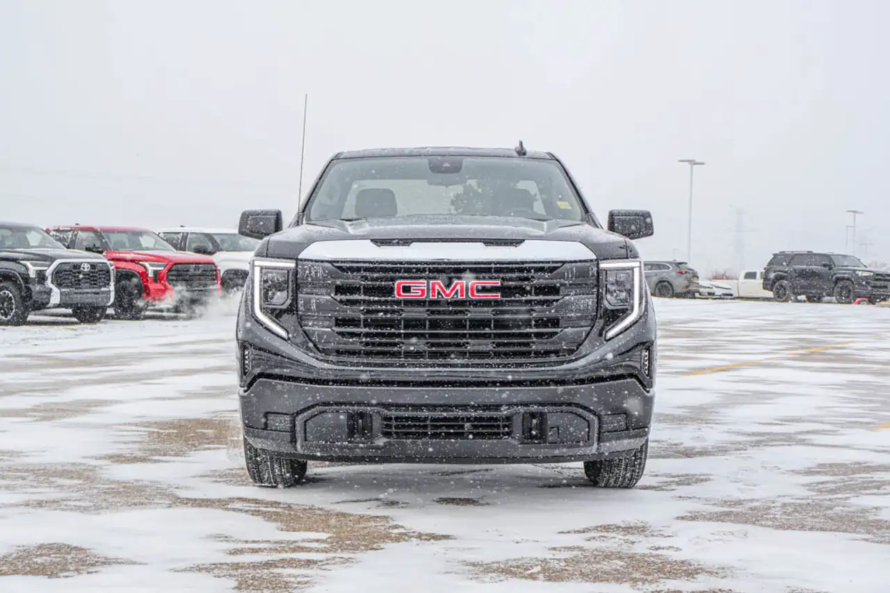 GMC Sierra 1500 снимка GMC Sierra 1500