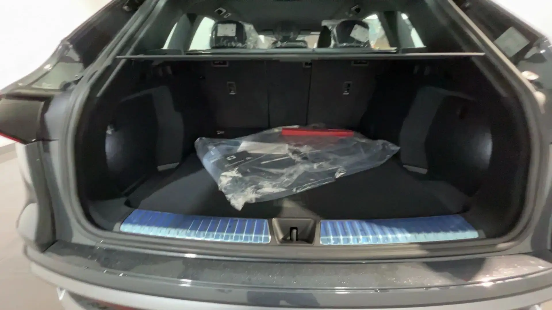 Audi Q5 Q5 2.0 tdi S line quattro 204cv s-tronic Grau - 2