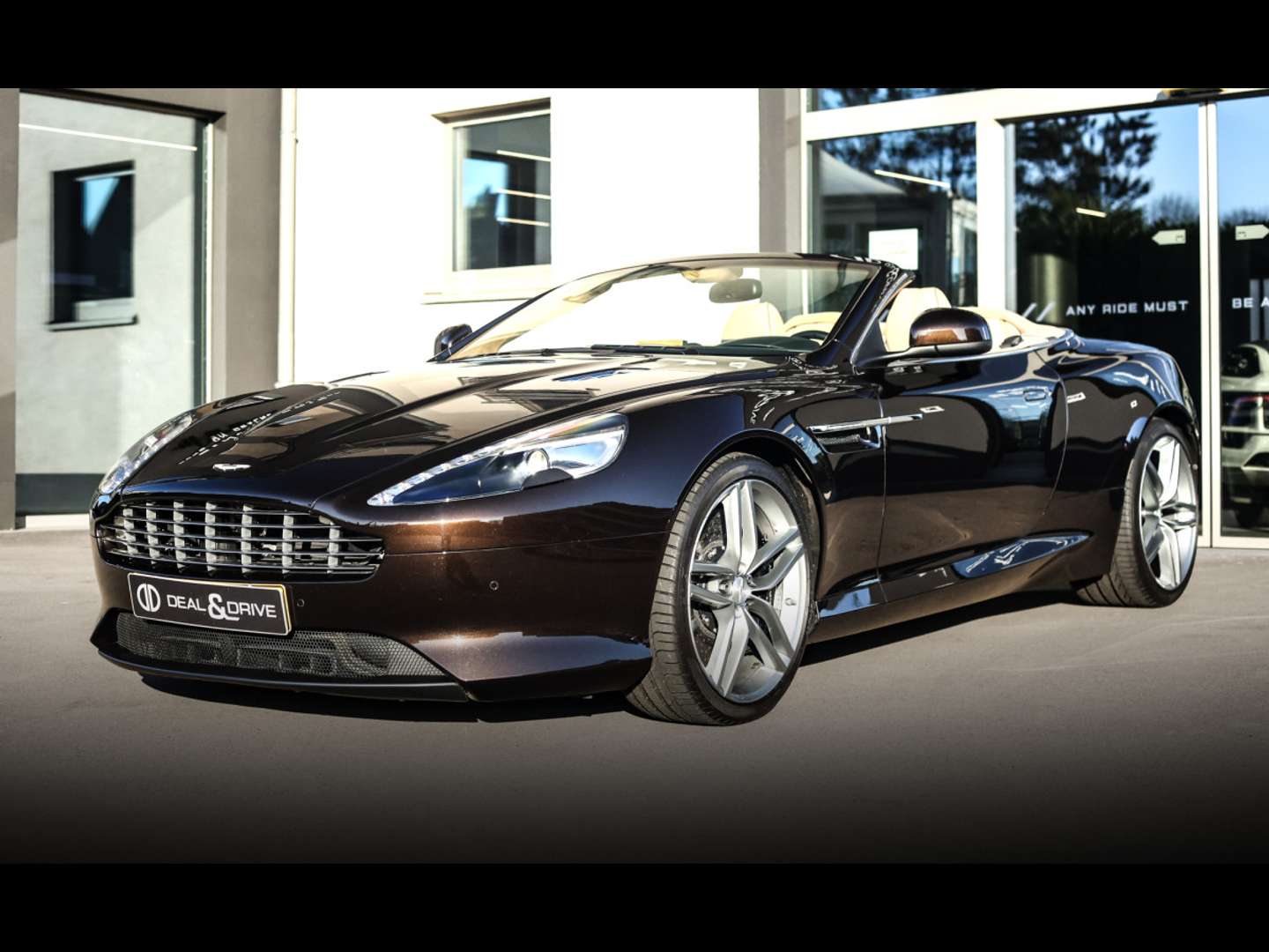 Aston Martin Virage Volante 6.0 V12 Sport Pack -  - Joinsteer - #5