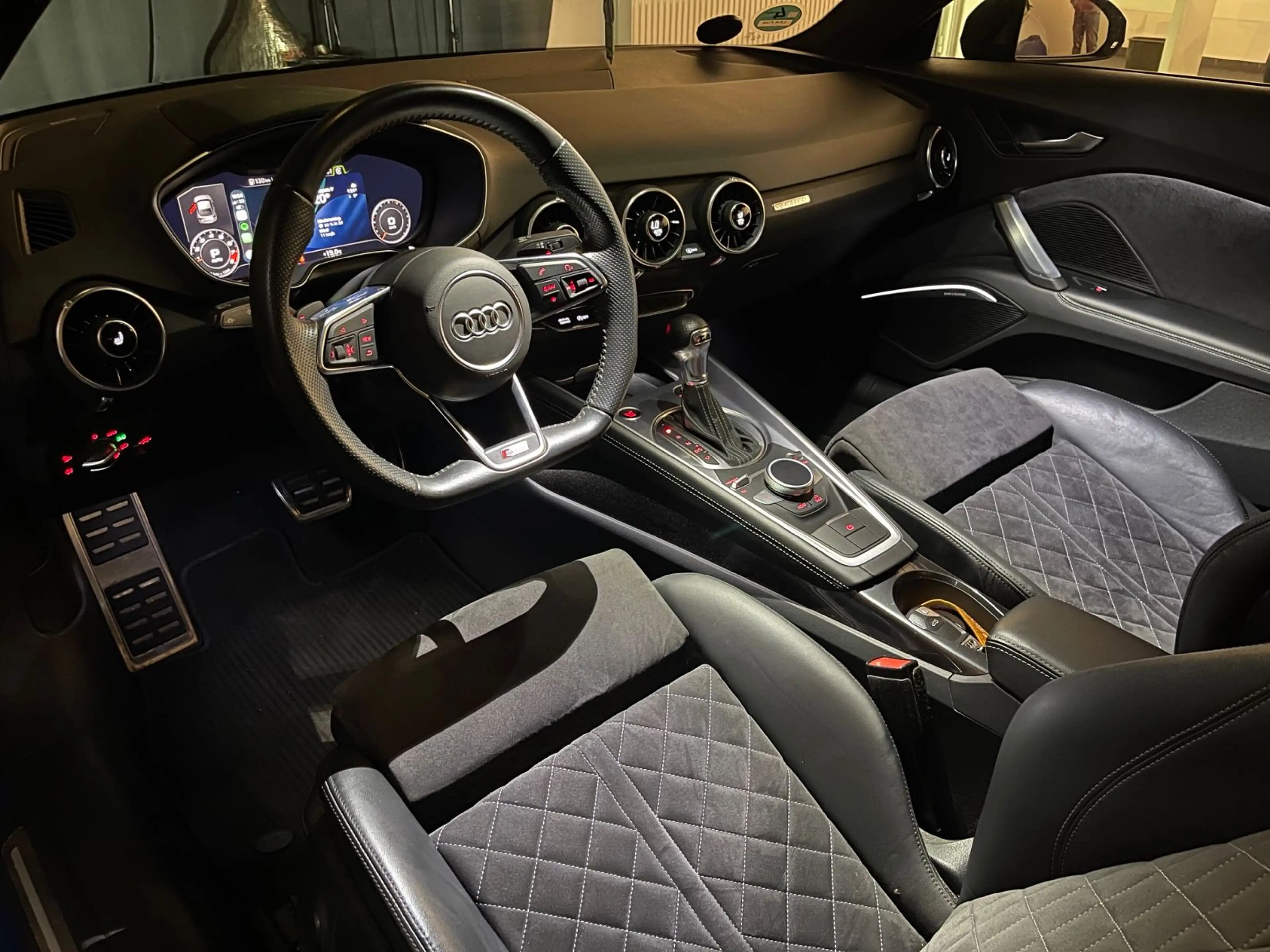 Audi TT Audi 8S 2.0 TFSI S line Competition | 313 — photo 15