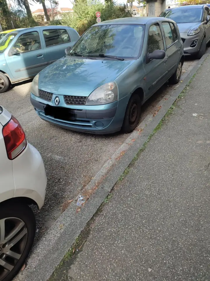 Renault Clio 1.2 Pack Authentique
