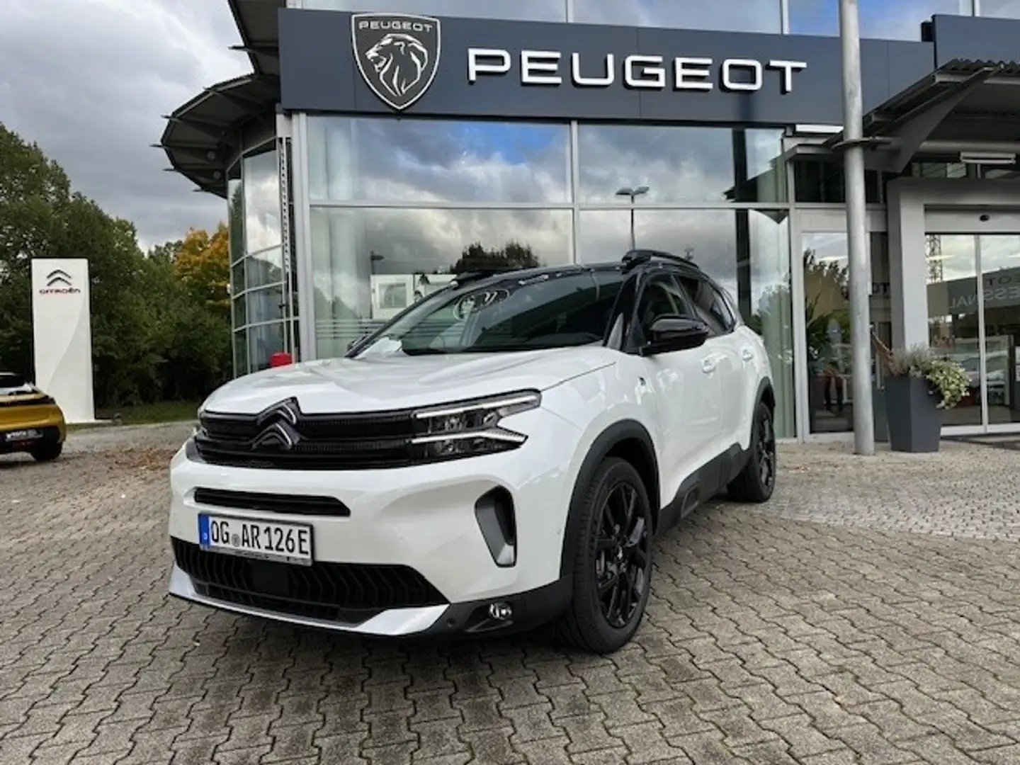 Citroen C5 Aircross Hybrid 180 e-EAT8 e-SERIES Navi 360 Kamera Weiß - 2