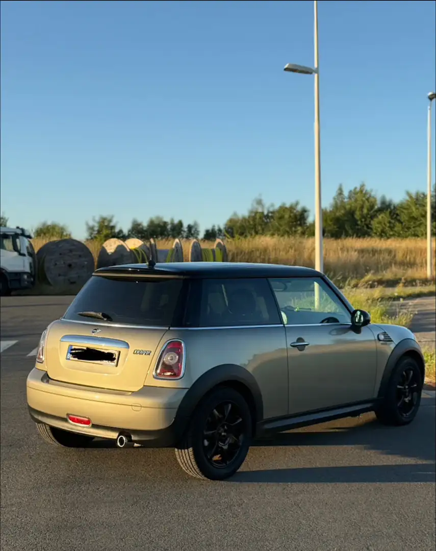 MINI Cooper 1.6i - 2