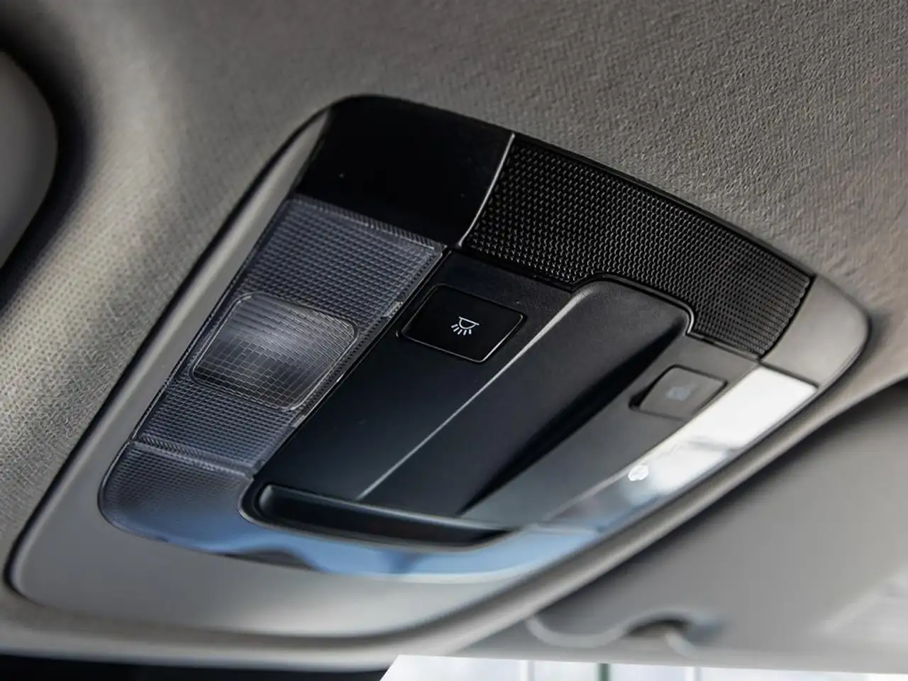 Kia Seltos снимка Kia Seltos