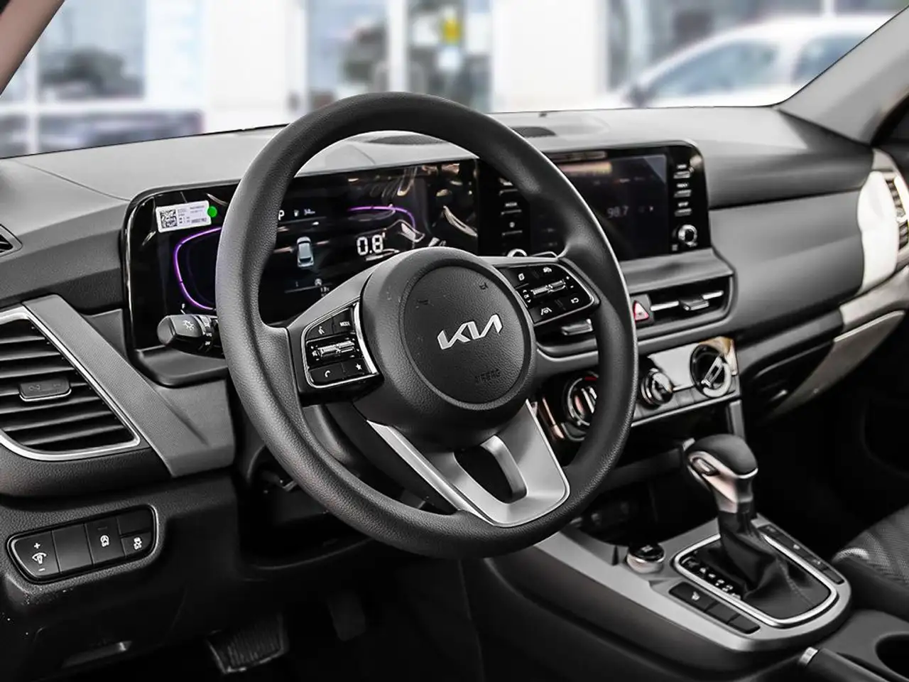 Kia Seltos снимка Kia Seltos