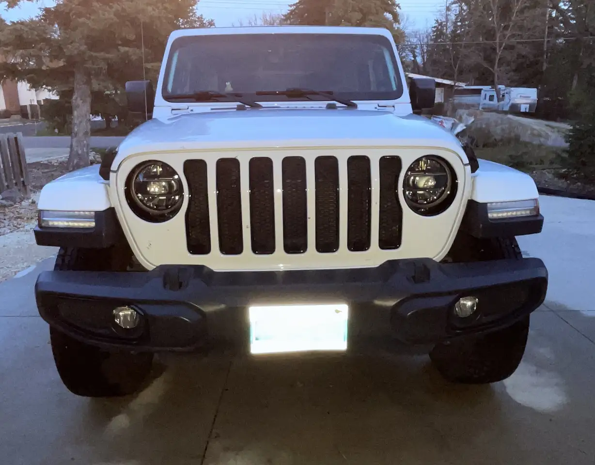 Jeep Wrangler photo Jeep Wrangler