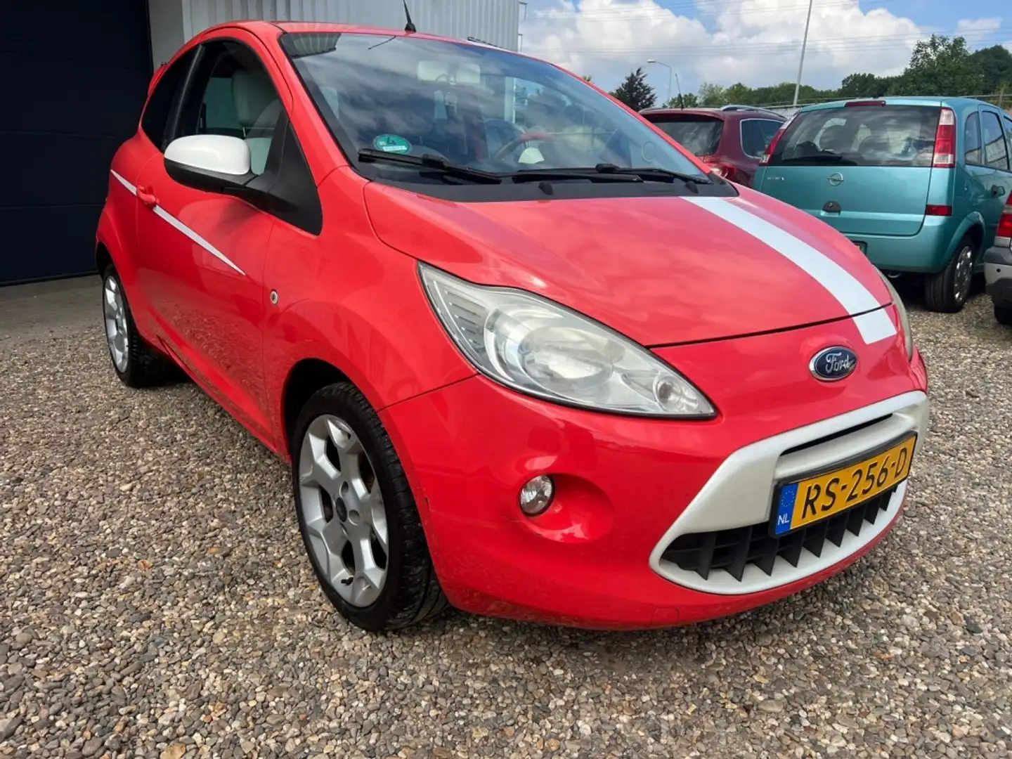 Ford Ka/Ka+ 1.2 Titanium X s/s Roşu - 2