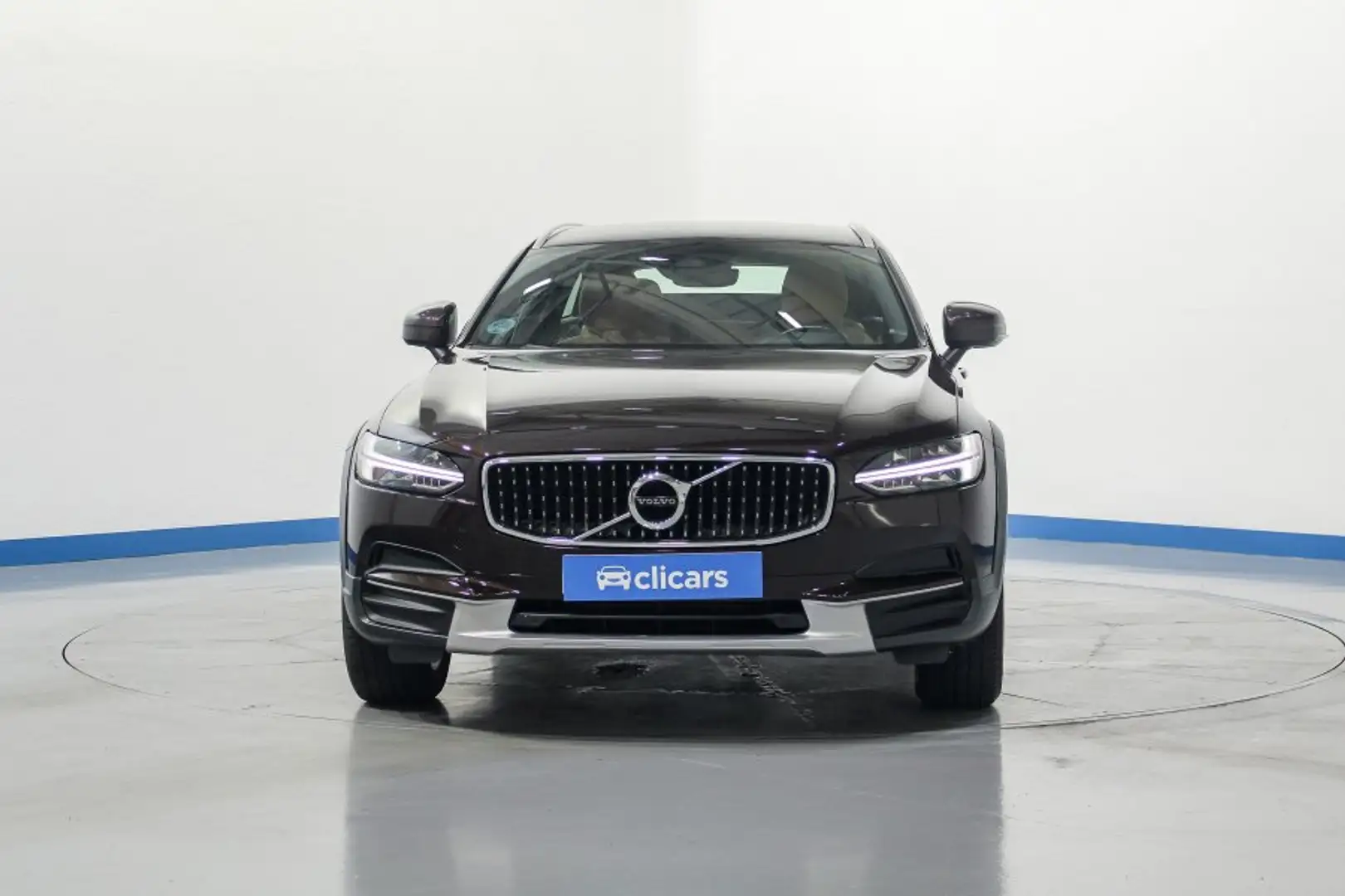 Volvo V90 Cross Country D4 AWD Aut. Maro - 2