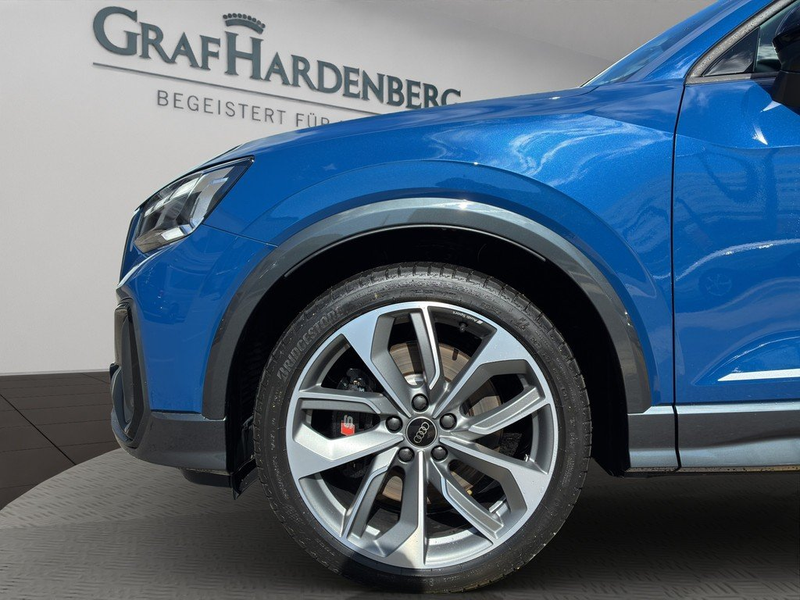 Audi SQ2 TFSI quattro S tronic AHK MMI Navi plus — photo 3