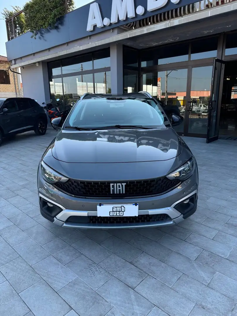 Fiat Tipo Tipo 5p 1.0 Cross 100cv Grigio - 2