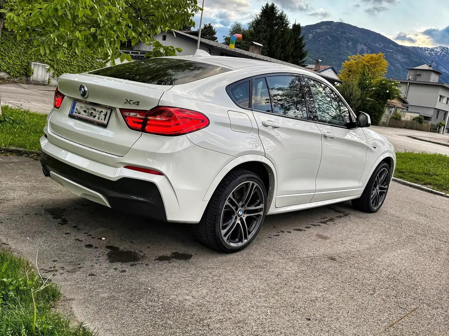 BMW X4 X4 xDrive 20d Aut. Weiß - 2