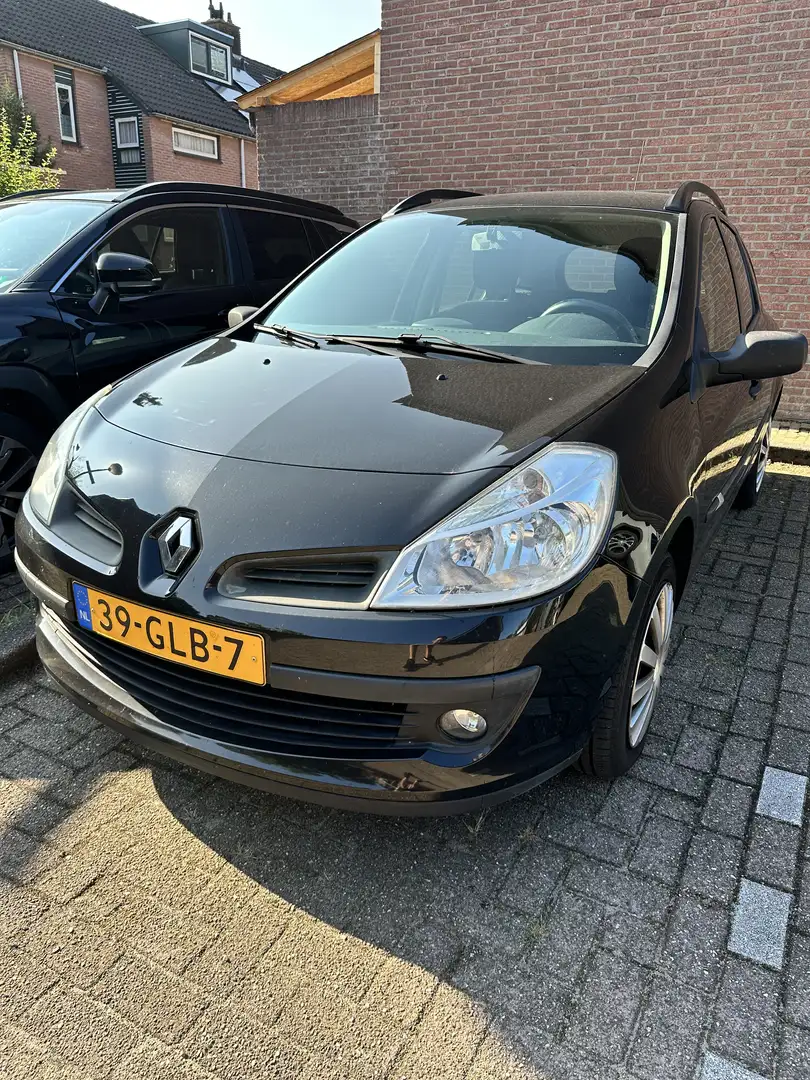 Renault Clio 1.2 16V Grandtour - 1