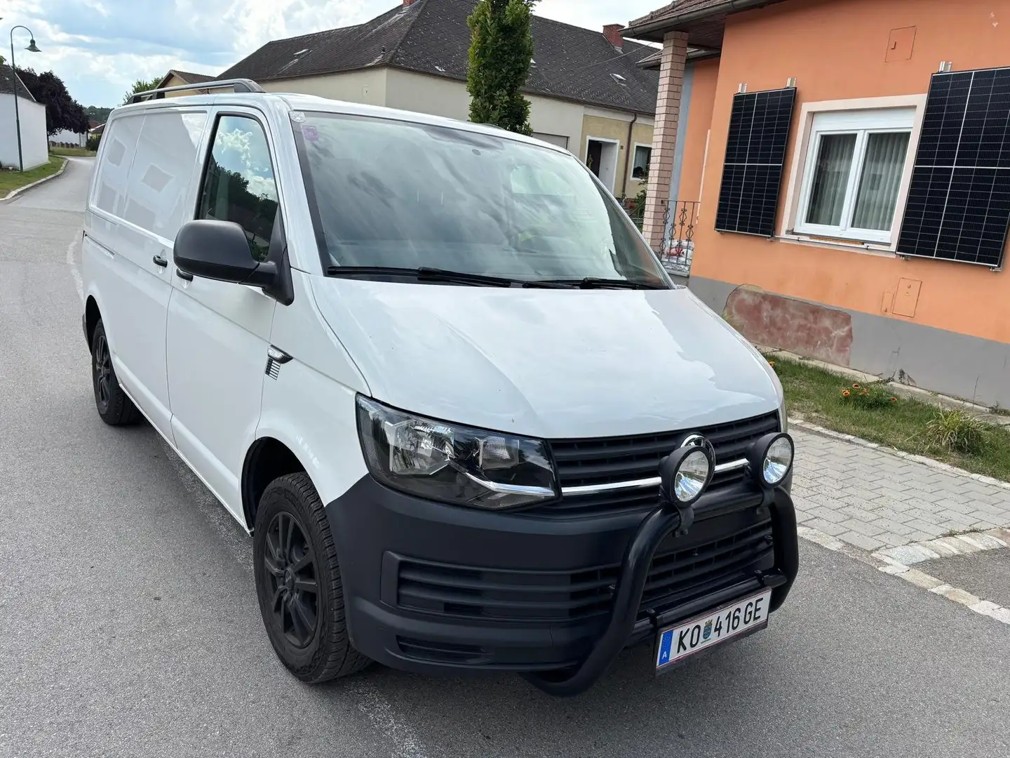 Volkswagen T6 Transporter Weiß - 1