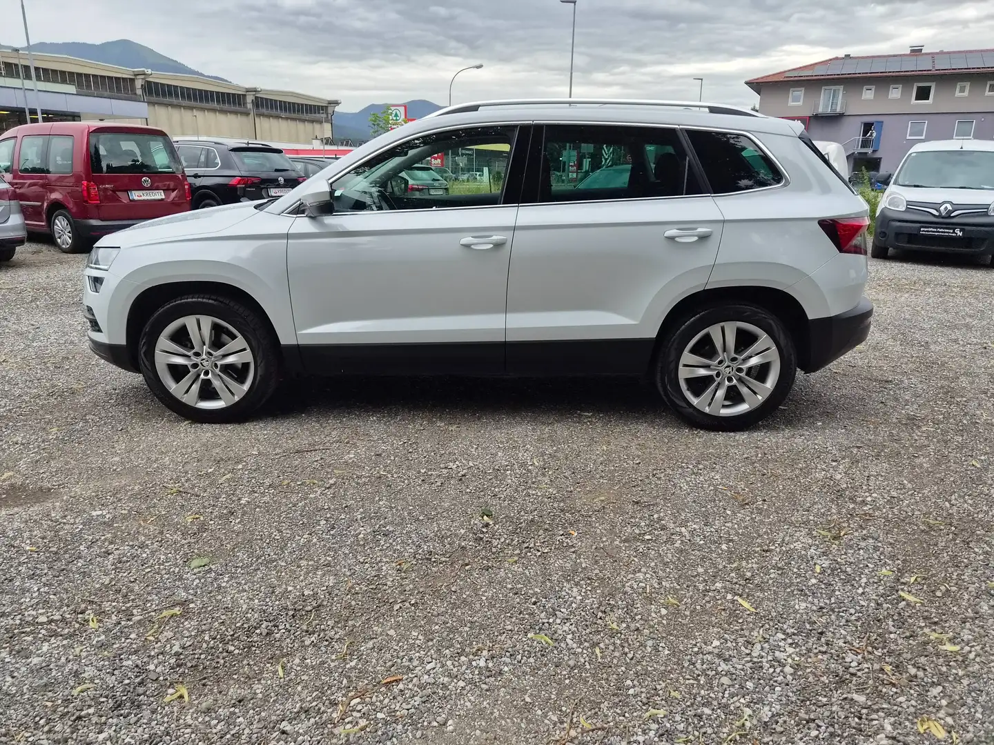 Skoda Karoq Style 4x4 2,0 TDI DSG Weiß - 2
